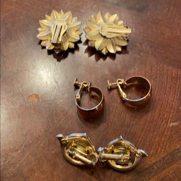 Vintage Jewelry - Vintage lot of 3 clip and screw back earrings